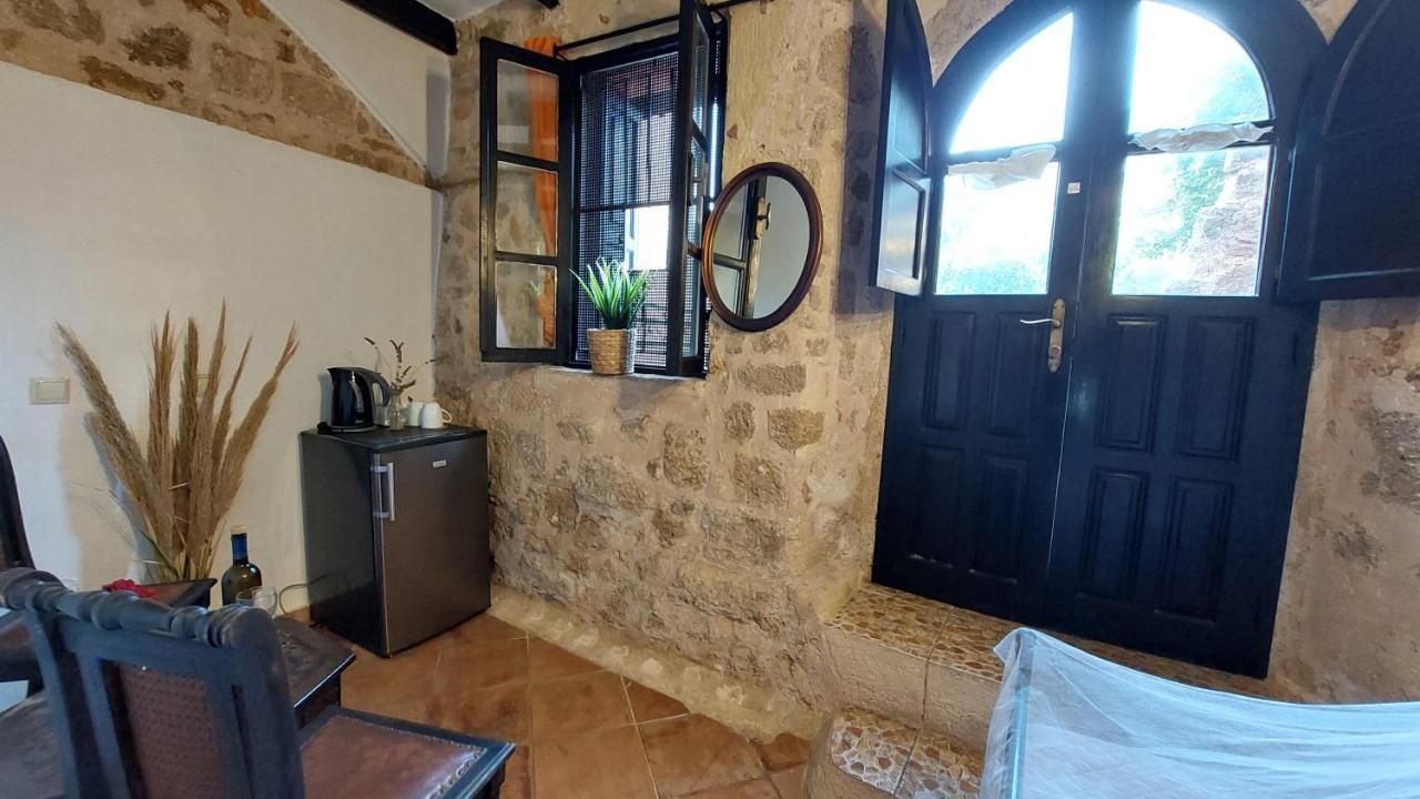 Saint Michel Boutique Gasthuis